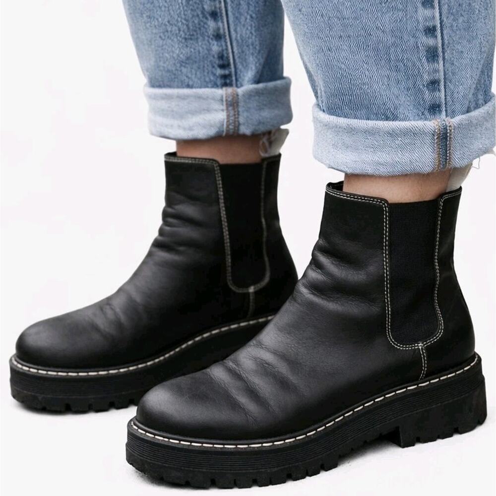 Marc Fisher LTD Pirro Lug Sole Pull On Boots Womens 8.5 Black Leather Chelsea